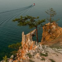 На берегу Байкала :: Сергей Герасимов