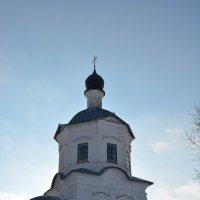 Одинокая церковь :: Светлана Ларионова