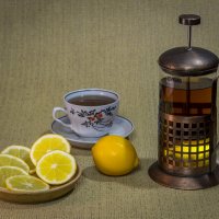 Черный чай с лимоном :: Владимир M