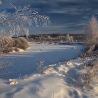 Утром на замёрзшем озере... :: Александр Попов
