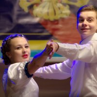 Танец :: Валерий Лазарев