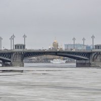 За Благовещенским мостом :: Елена Гуляева (mashagulena)