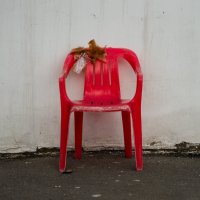 Красный стул :: Павел Кореньков