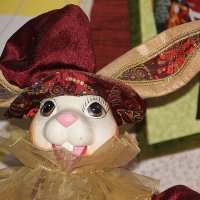 Всё знающий  петербургский заяц.... :: Tatiana Markova