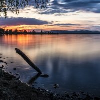 Sunset on the lake :: Dmitry Ozersky