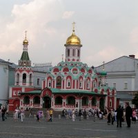 Храм. Москва :: Валерий Подорожный