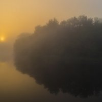 Рассвет в тумане :: Сергей Корнев