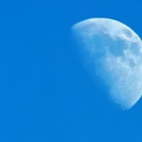 Дневная Луна... :: Надя Кушнир