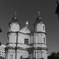 Армянская   церковь   в   Ивано - Франковске :: Андрей  Васильевич Коляскин