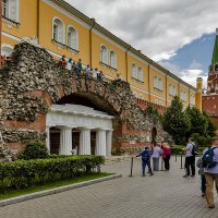 Грот в Александровском саду :: Владимир Иванов