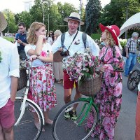 про леди на велосипеде :: Олег Лукьянов