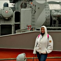 Девушка и ракетный крейсер :: Кай-8 (Ярослав) Забелин