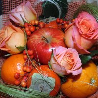 Букет из фруктов и цветов . :: Мила Бовкун