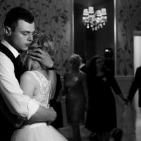 Заключительный свадебный танец :: Олеся Загорулько