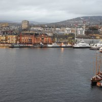 Вечереет в порту Осло :: Natalia Harries