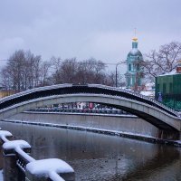 Зима в городе :: Андрей Шаронов