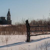 Старая церковь :: Владимир Новиков