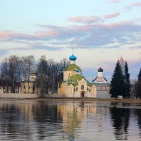 Церковь Крылечко :: Сергей Кочнев