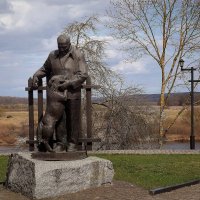 Памятник К.Г. Паустовскому, (31.05.1892-14.07.1968). Почётный гражданин г.Тарусы. :: Татьяна Помогалова