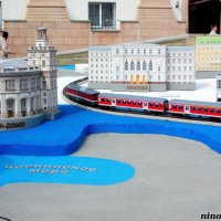 Парк миниатюр "Железнодорожные университеты России" :: Нина Бутко
