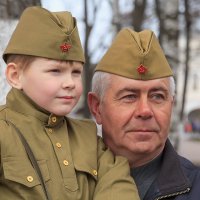 Два солдата :: Наталья Кузнецова