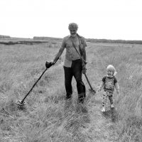С дедом ищем клад вдвоём... :: Светлана Рябова-Шатунова