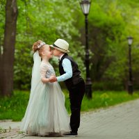 маленькая свадьба :: Оксана ЛОбова