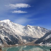 Большое Алматинское озеро расположенно в Заилийском Алатау на высоте 2511м над уровнем моря. :: Anna Gornostayeva