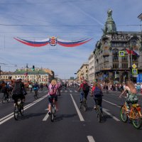 Велопарад к 315-летию Санкт-Петербурга :: tipchik 