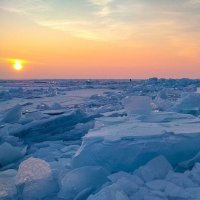 Рассвет на Байкале :: Светлана Ю