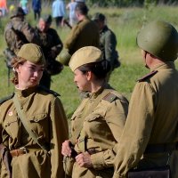 Разговорчики в строю :: Александр Зиновьев