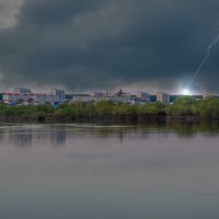 Кажется дождь начинается... :: Виктор Малород