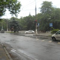 В городе дождь :: Галина Квасникова