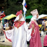 в день города :: Сергей Кочнев