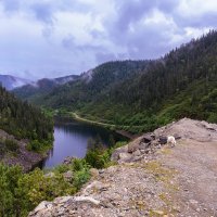 Горное озеро Амут. :: Виктор Иванович Чернюк