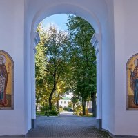 Свято-Тихонов монастырь :: Нина Агаева