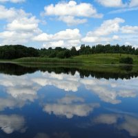"Утонули" в озере облака :: Милешкин Владимир Алексеевич 