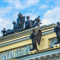 «Благочестие и Правосудие» на зданиях Сената и Синода :: Olya Lanskaya