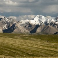 Краски Киргизии :: Александр Грищенко