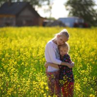 Истории из детства. Лето в полях сурепки :: Екатерина Постонен