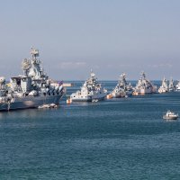 Парадный строй кораблей ВМФ :: Евгений Голодников