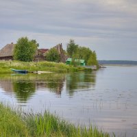 Деревня на берегу Онежского озера :: Константин 