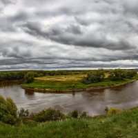 Река Омь,Омская область,село Нижняя Омка :: Сергей Величко