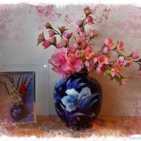 Синяя ваза :: Nina Yudicheva