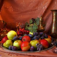 Поднос с фруктами :: Nina Yudicheva