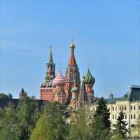 Вид на Красную площадь из парка Зарядье :: Константин Анисимов
