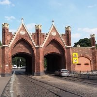Бранденбургские ворота в Калининграде :: elena manas