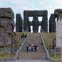 “Церетели мемориал "История Грузии" на Тбилисском море” :: skijumper Иванов