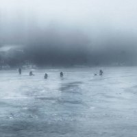 туман.лед.рыбаки. :: юрий иванов