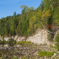 Скальные выходы Тиманского кряжа на реке Чуть. :: Николай Зиновьев